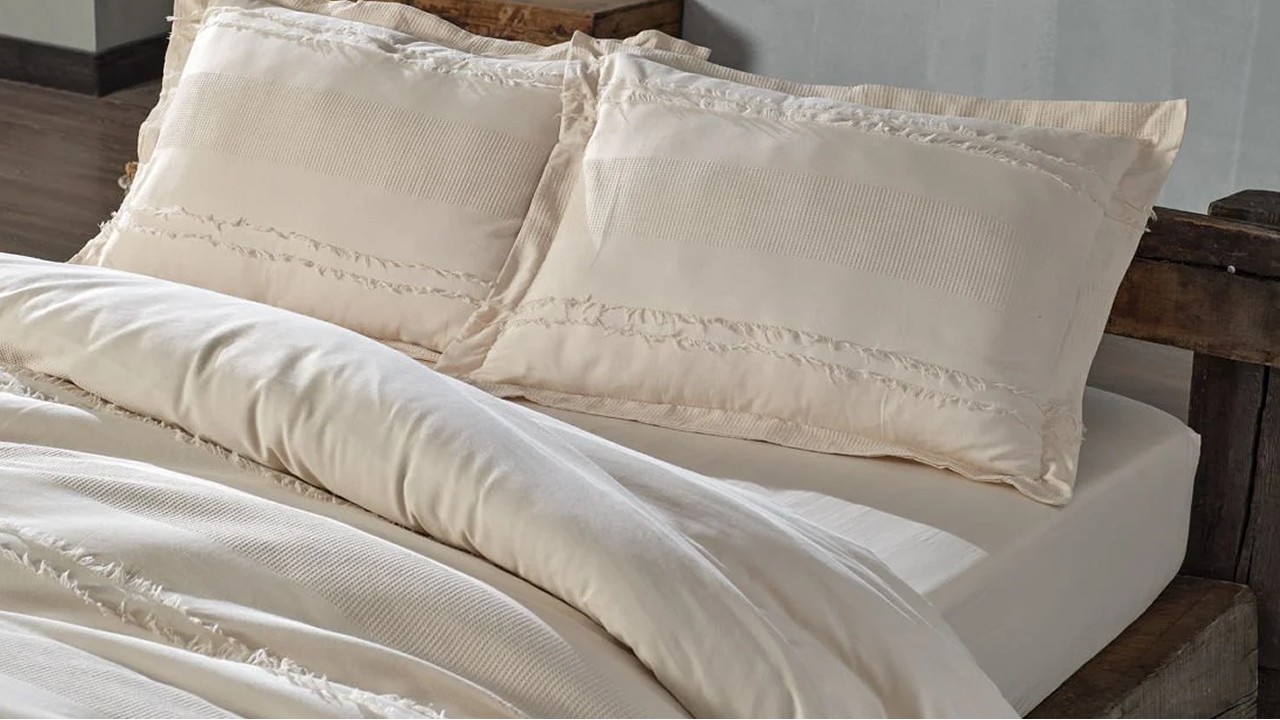 Set Lenjerie de pat Carla Double, Crem DOQU Lenjerie de pat