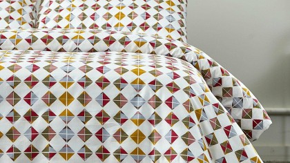 Set Lenjerie de pat Festival City Double, Coral-Geometric DOQU Lenjerie de pat