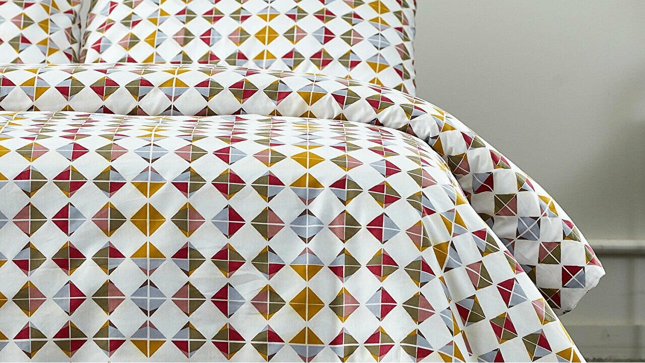 Set Lenjerie de pat Festival City Double, Coral-Geometric DOQU Lenjerie de pat