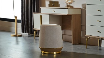 Set Dormitor Montella cu Tablie XL  Set Dormitor