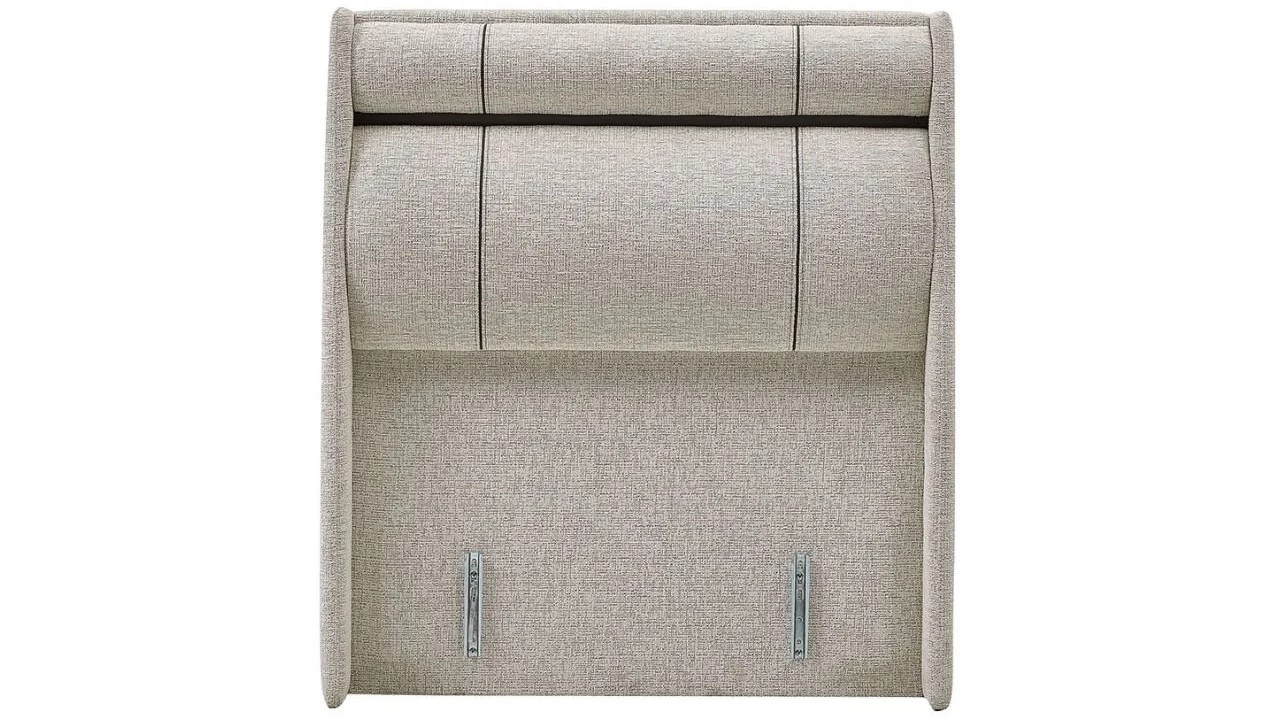 Pat Tineret Mona BELLONA Pat