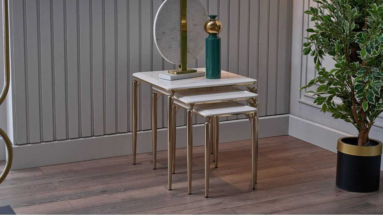 Masute Cafea Zigon Plaza, set 3 bucati, culoare Fildes BELLONA Masuta Zigon 22PZA3304FSFS