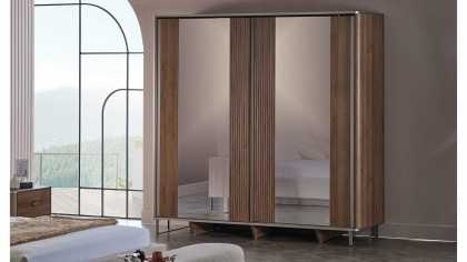 Set Dormitor Mirante cu Sifonier Usi Glisante si Pat 160x200cm  Set Dormitor SHOWROOMSETDORMITORMIRANTE