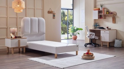 Baza Pat Tineret Boheems BELLONA Magazin