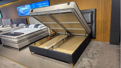 Set Pat tapitat cu lada si somiera rabatabila Carlino, 180x200cm & Saltea Hena Dream BELLONA Paturi tapitate cu lada - IN STOC