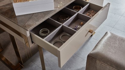 Set standard Dormitor Veronica cu tablie cu iluminare - Mega Sale BELLONA Set Dormitor