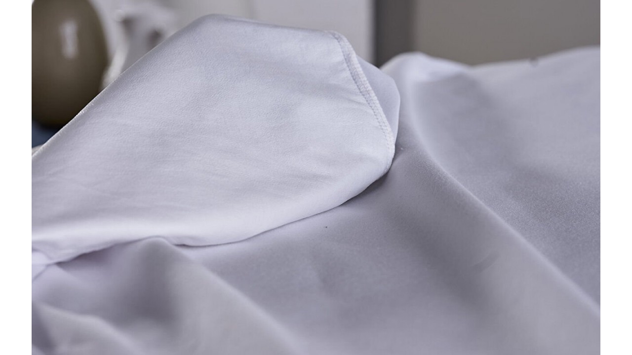 Husa Perla Alez Bumbac Fitted Impermeabila, 140X200cm, Alb DOQU Magazin