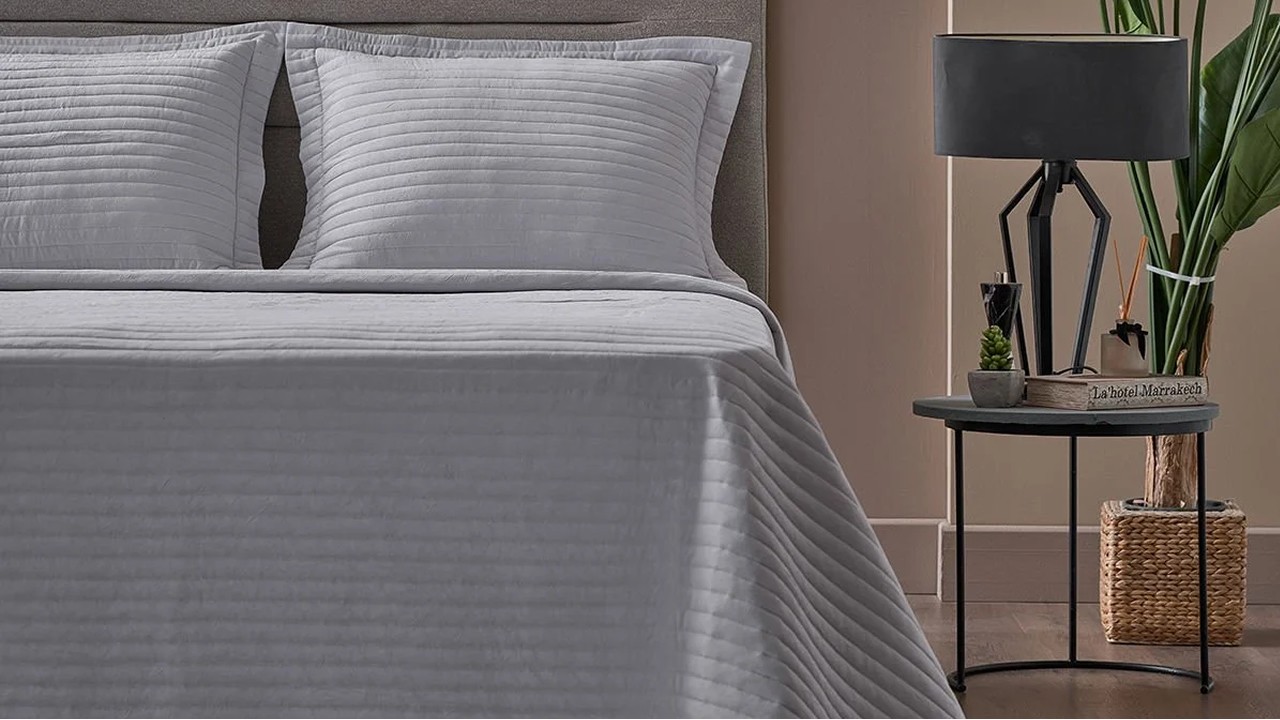 Set Cuvertura de Pat Otto Double, Gri (Piatra) DOQU Cuverturi si Pături