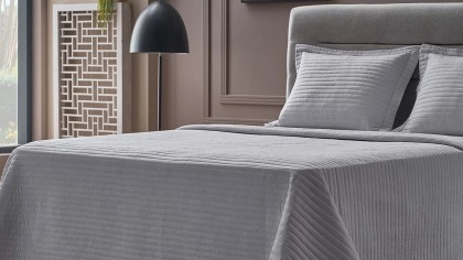 Set Cuvertura de Pat Otto Double, Gri (Piatra) DOQU Cuverturi si Pături