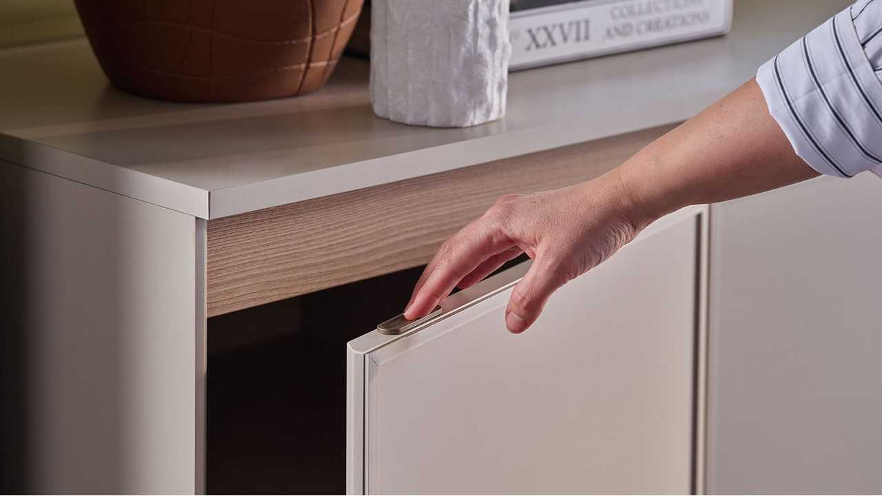 Bufet Valenty BELLONA Bufet 22VLY2550HJEJ