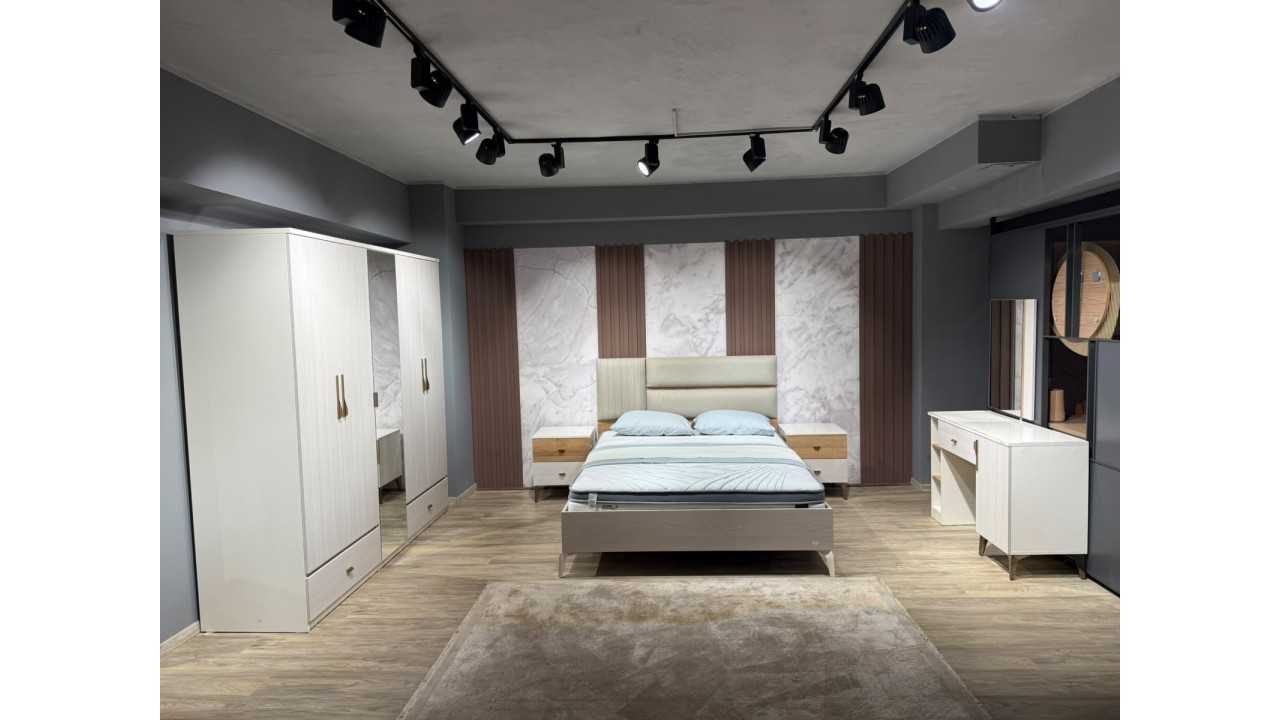 Set Dormitor Pandora, Sifonier 5 usi, Pat 160x200, culoare Fildes-Stejar, Finisaj Bronz Set Dormitor Set Dormitor Pandora, Sifonier 5 usi, Pat 160x200, culoare Fildes-Stejar, Finisaj Bronz Set Dormitor