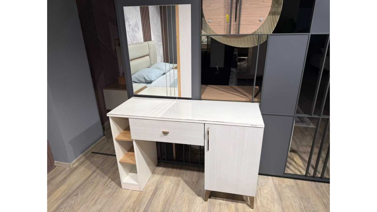 Set Dormitor Pandora, Sifonier 5 usi, Pat 160x200, culoare Fildes-Stejar, Finisaj Bronz Set Dormitor
