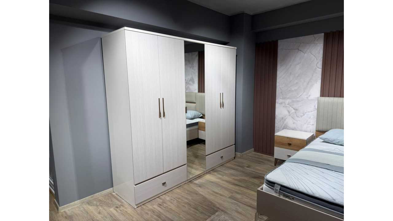 Set Dormitor Pandora, Sifonier 5 usi, Pat 160x200, culoare Fildes-Stejar, Finisaj Bronz Set Dormitor